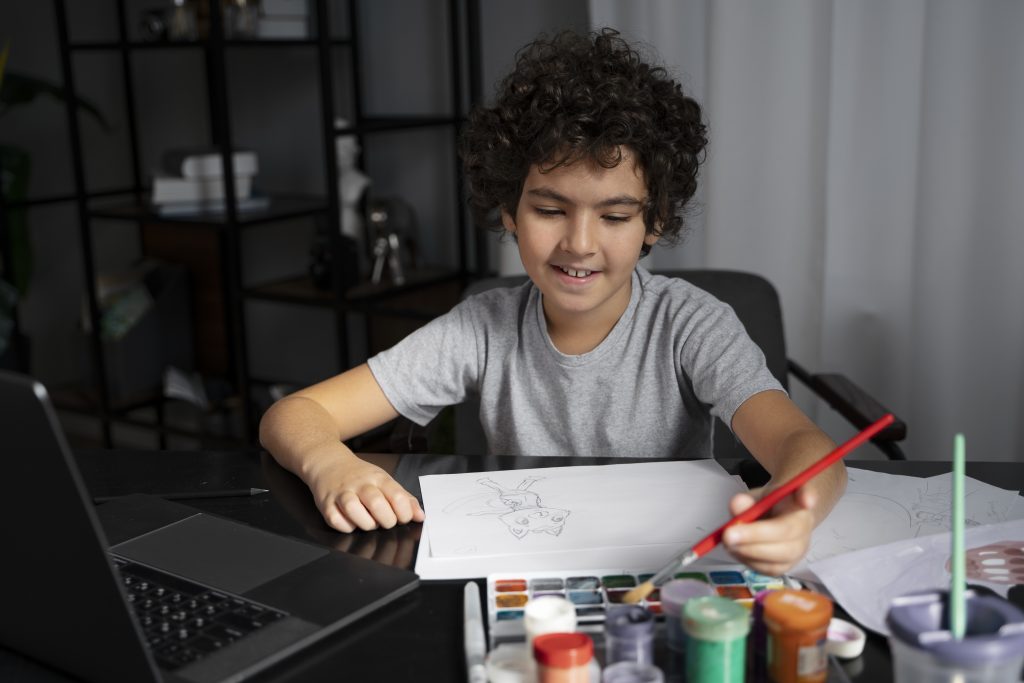 Join Cre8sArt School’s online and studio art classes in Palisades Park. Learn painting, sketching, and digital art with expert instructors for kids, teens & adults.