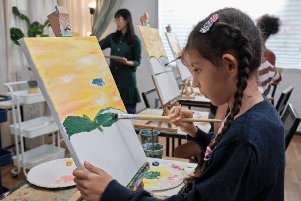 Art Classes for Creative Learning